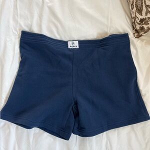 Parke coastal navy short size XL brand new